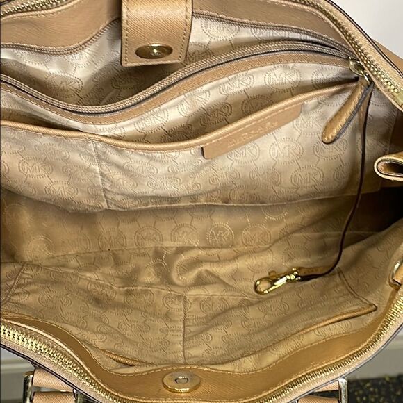 Michael Kors Saffiano LeatherTan Satchel with Gold Hardware - Picture 11 of 16